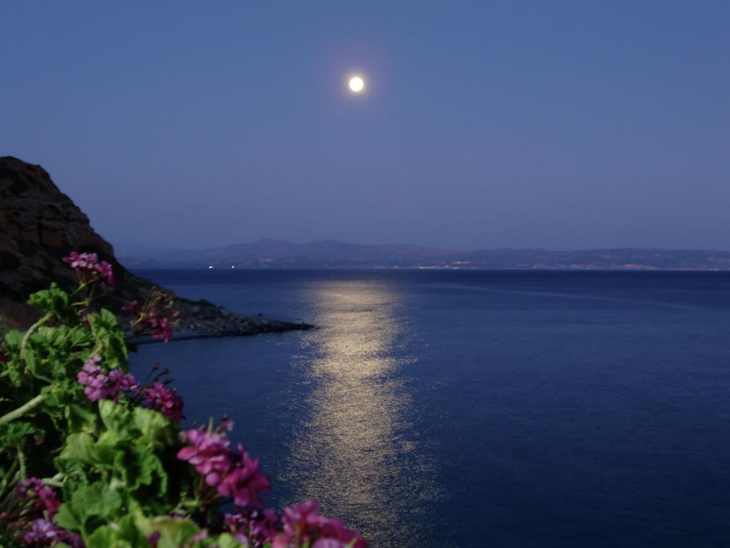 Beautiful Villa In Agia Galini  Bagian luar foto