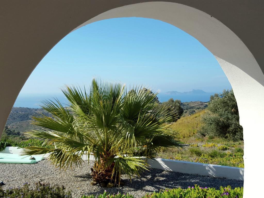 Beautiful Villa In Agia Galini  Bagian luar foto